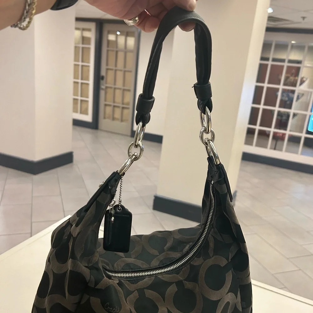 Coach Black and Brown Women's Bag-Preowned-clean-vintage-soft-beautiful-get it!